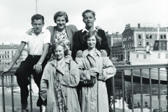1950-0003-0000-0008-PS1