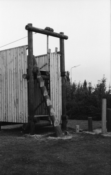 1975-0011-0000-0005-PS1