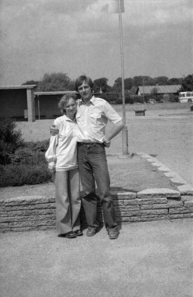 1975-0011-0000-0016-PS1