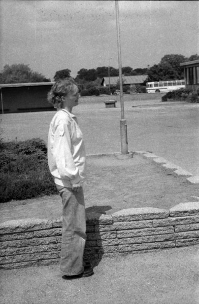 1975-0011-0000-0017-PS1