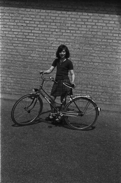 1975-0011-0000-0025-PS1