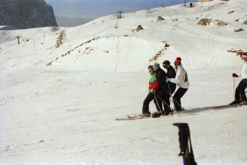 1988-0002-0000-0011-LF1