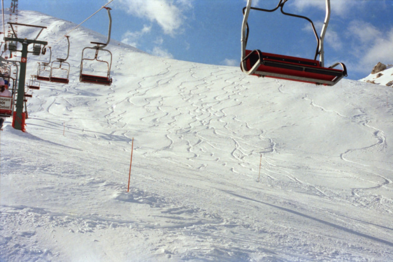 1988-0002-0000-0014-LF1